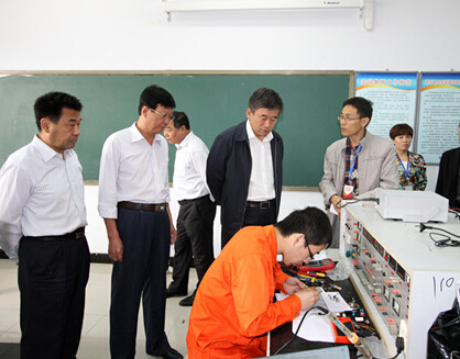 市領(lǐng)導(dǎo)高度關(guān)注、眾企業(yè)爭(zhēng)相觀摩