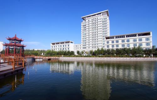 衡水科技工程學(xué)校招生有什么特別限制嗎？