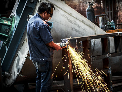 電焊好學嗎？保定焊工學校哪所比較好？