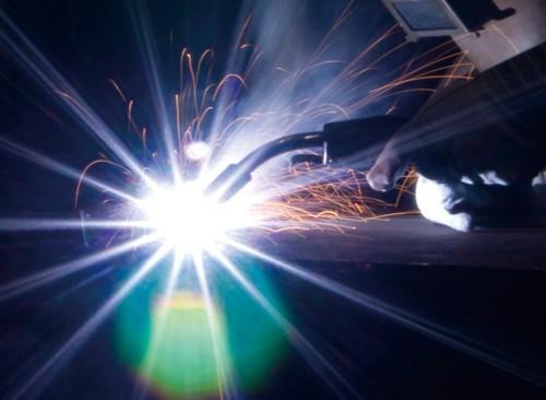 濟寧電工學(xué)校為你分享電工排除故障方法啦！