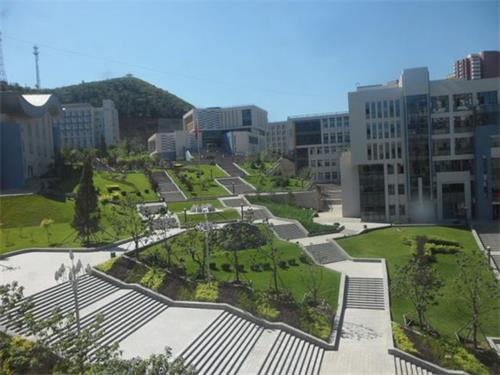 承德學(xué)電子商務(wù)去哪里？哪所學(xué)校比較專業(yè)？