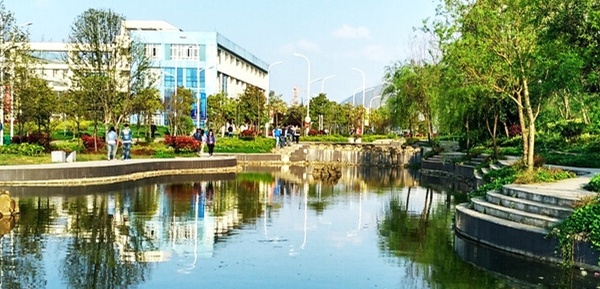 山東人民專修學院有哪些就業(yè)保障？