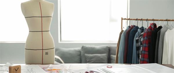 秦皇島學服裝設計去哪所學校？