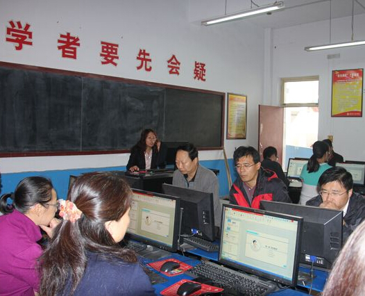 學校舉行微課制作技術(shù)培訓