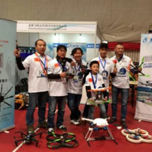 金翼國(guó)內(nèi)賽手團(tuán)隊(duì)